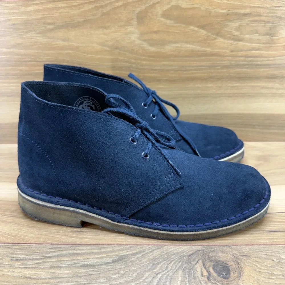 Clarks‎ Charles F Stead Chukka Boots Womens 8 M Navy Blue Suede Ankle